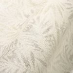 TEXTIL HATÁSÚ, PÁLMAFALEVÉL MINTÁS TAPÉTA, EKRÜ ALAPON EZÜST MINTA