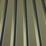 ELEGÁNS , CSÍKOS DESIGN TAPÉTA, KEKIZÖLD SZÍNBEN , GYÖNGYHÁZ ÉS ARANY RÉSZLETEKKEL