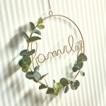 CSÍKOS GYEREKTAPÉTA , 1 CENTIS MINTÁVAL , MANDULA ZÖLD SZÍNBEN