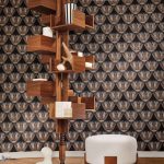 EGYIPTOMI IHLETÉSŰ NÖVÉNYMINTÁS LUXUSTAPÉTA FEKETE ALAPON BÉZS BARNA BRONZ SZÍNBEN